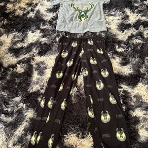 Kids three sets of two pajama sets!!